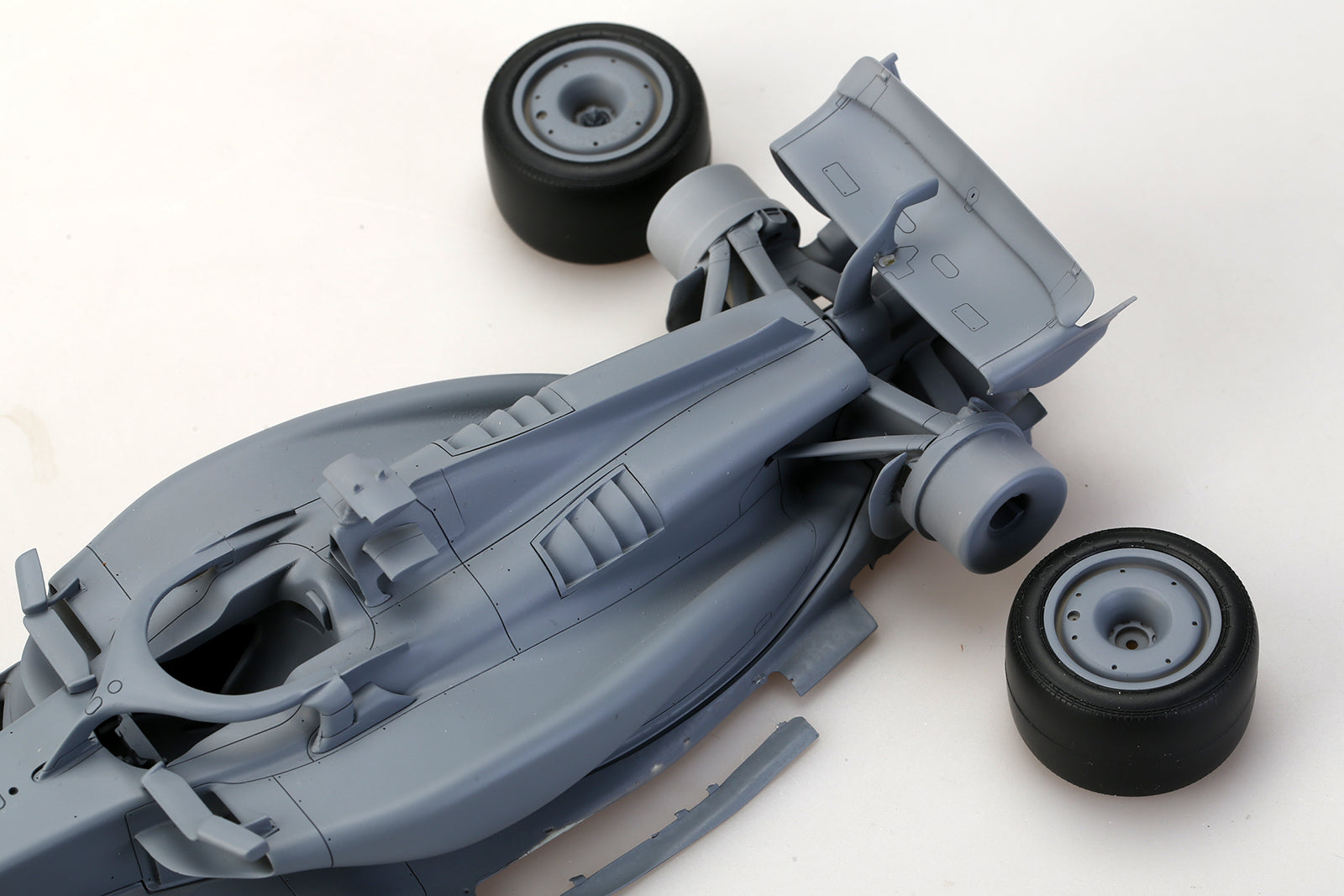 Alpha Model Ferrari F1 2024 SF24 - GPmodeling Alpha Model Ferrari F1 2024 SF24 - GPmodeling