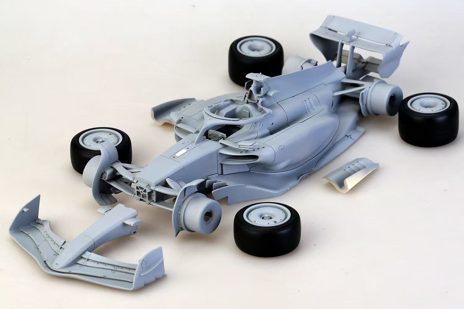 Alpha Model Ferrari F1 2023 SF23 - GPmodeling