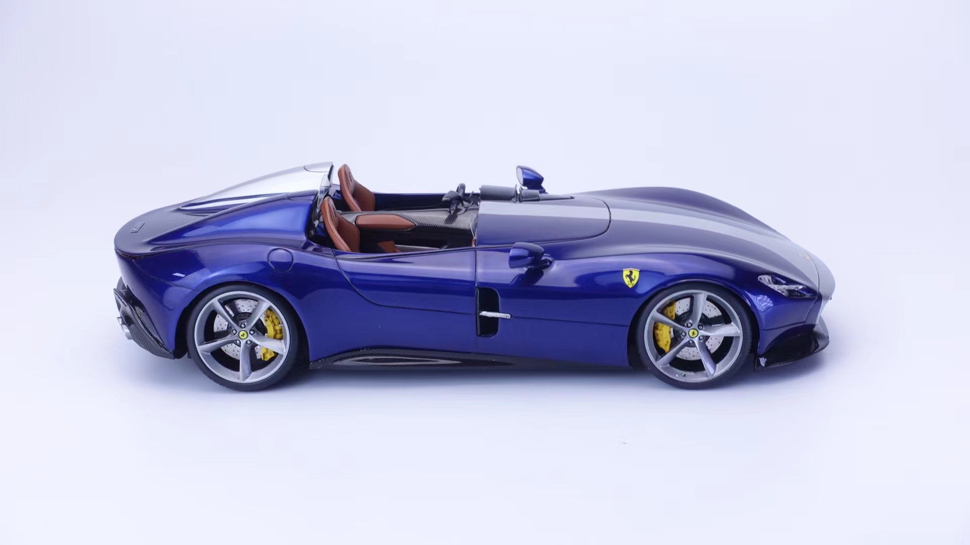 New Alpha Model Ferrari Monza SP2 car kit 1:24 - GPmodeling