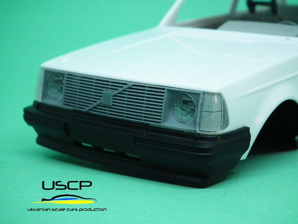 USCP Volvo 240 Early Type Grill 1:24