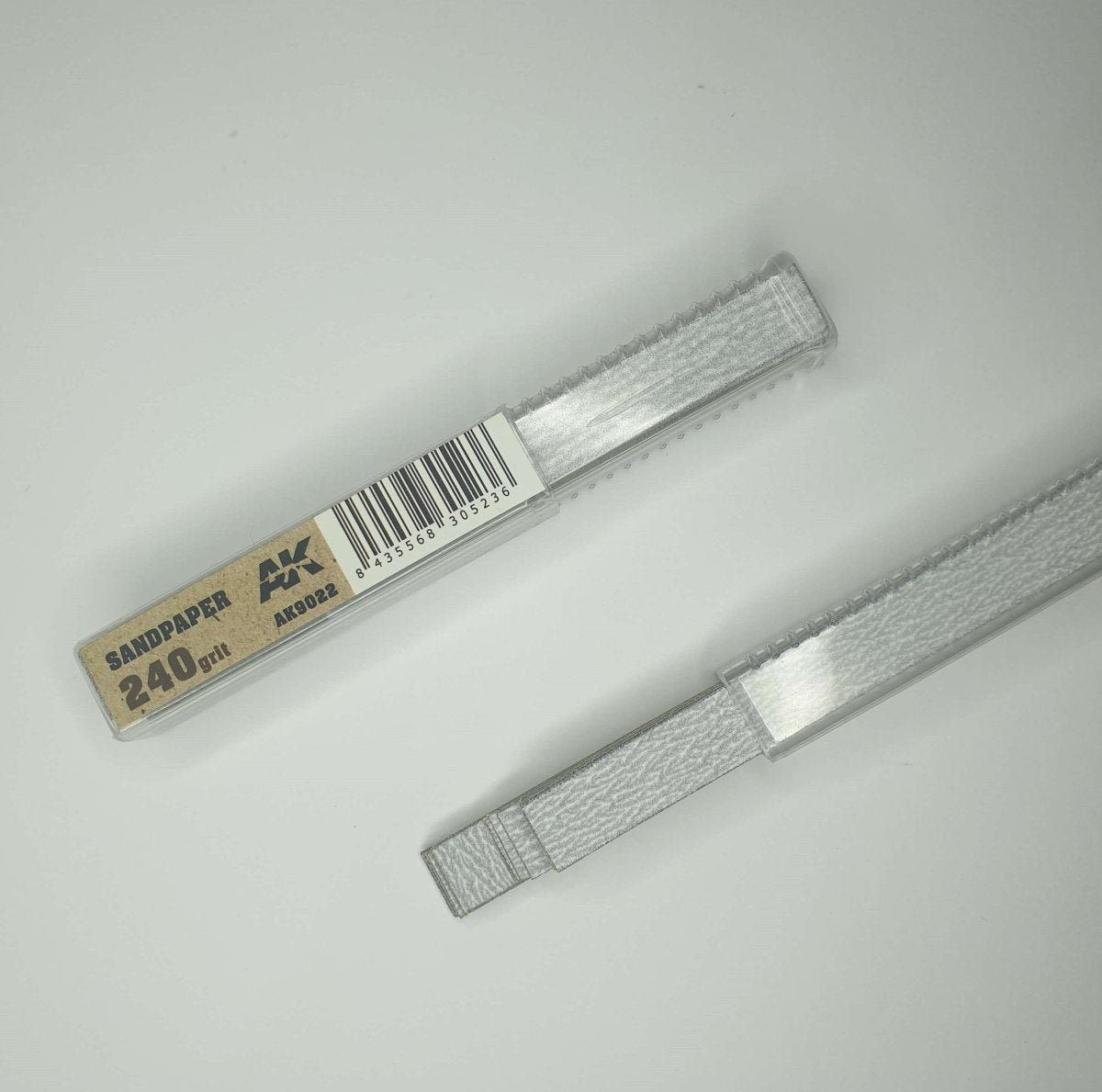 Scale Modelling Tools: Essential Sandpaper - GPmodeling