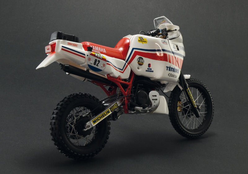 ITALERI YAMAHA Tenere 660cc Paris Dakar 1986 1 9 4642 GPmodeling